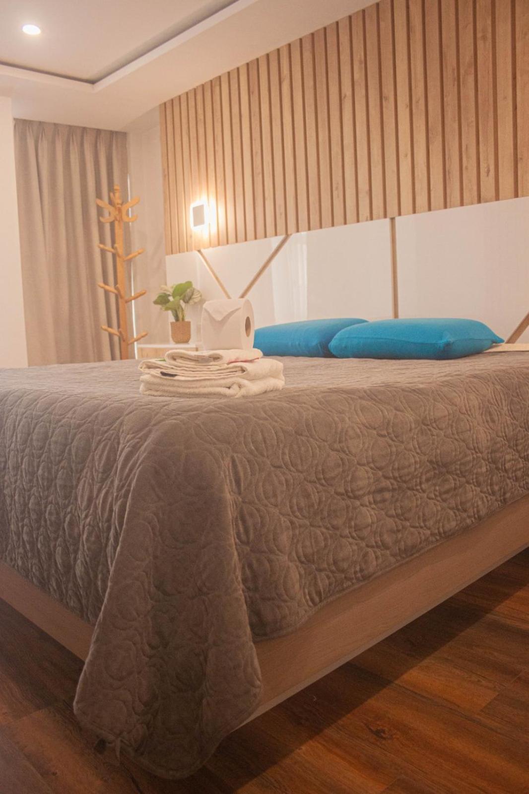 Hotel Don Bartolo Espinar Eksteriør billede